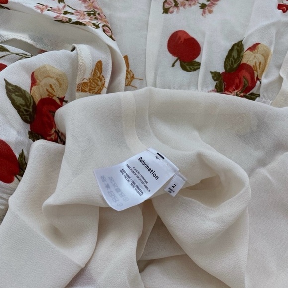 New Reformation Bondi Midi Georgette Side Slit Dress Floral Fruity Size 2 - Picture 16 of 16